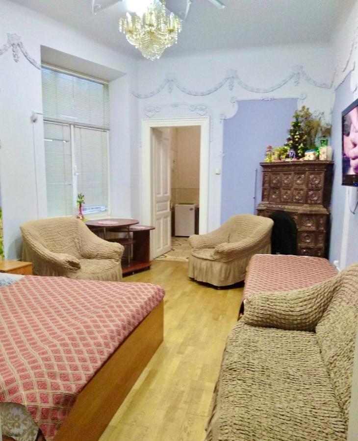 Central Apartments Lviv Ngoại thất bức ảnh